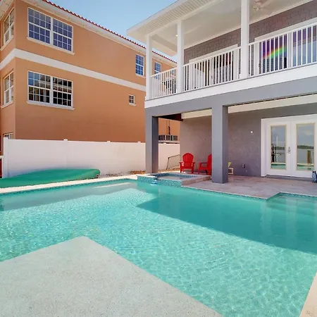 Bridgeview Retreat Villa